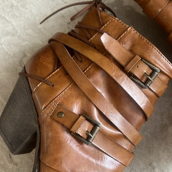 POP COWGIRL BOOTS - Picture 4 of 8